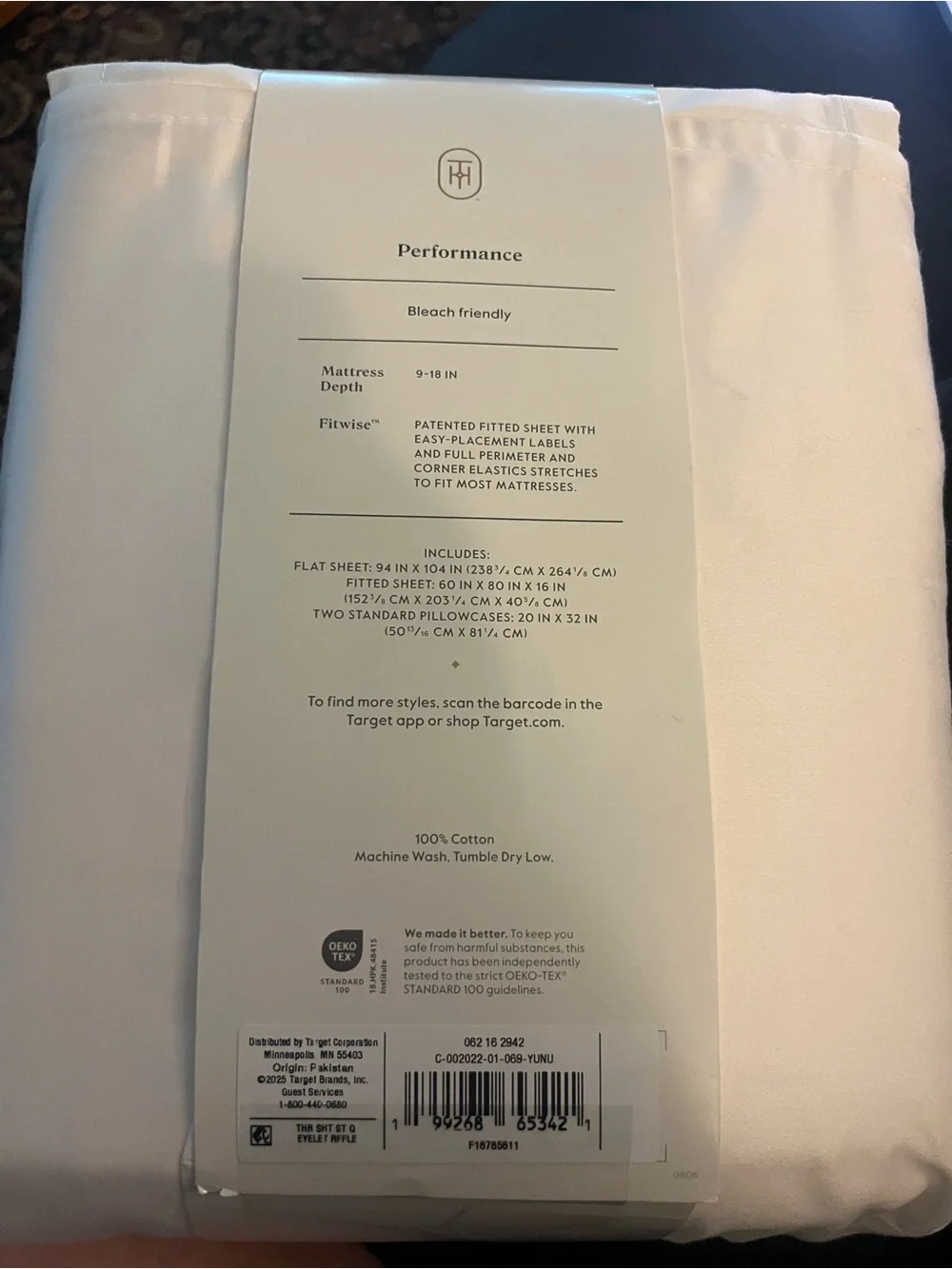 New queen sheet set with lace trim